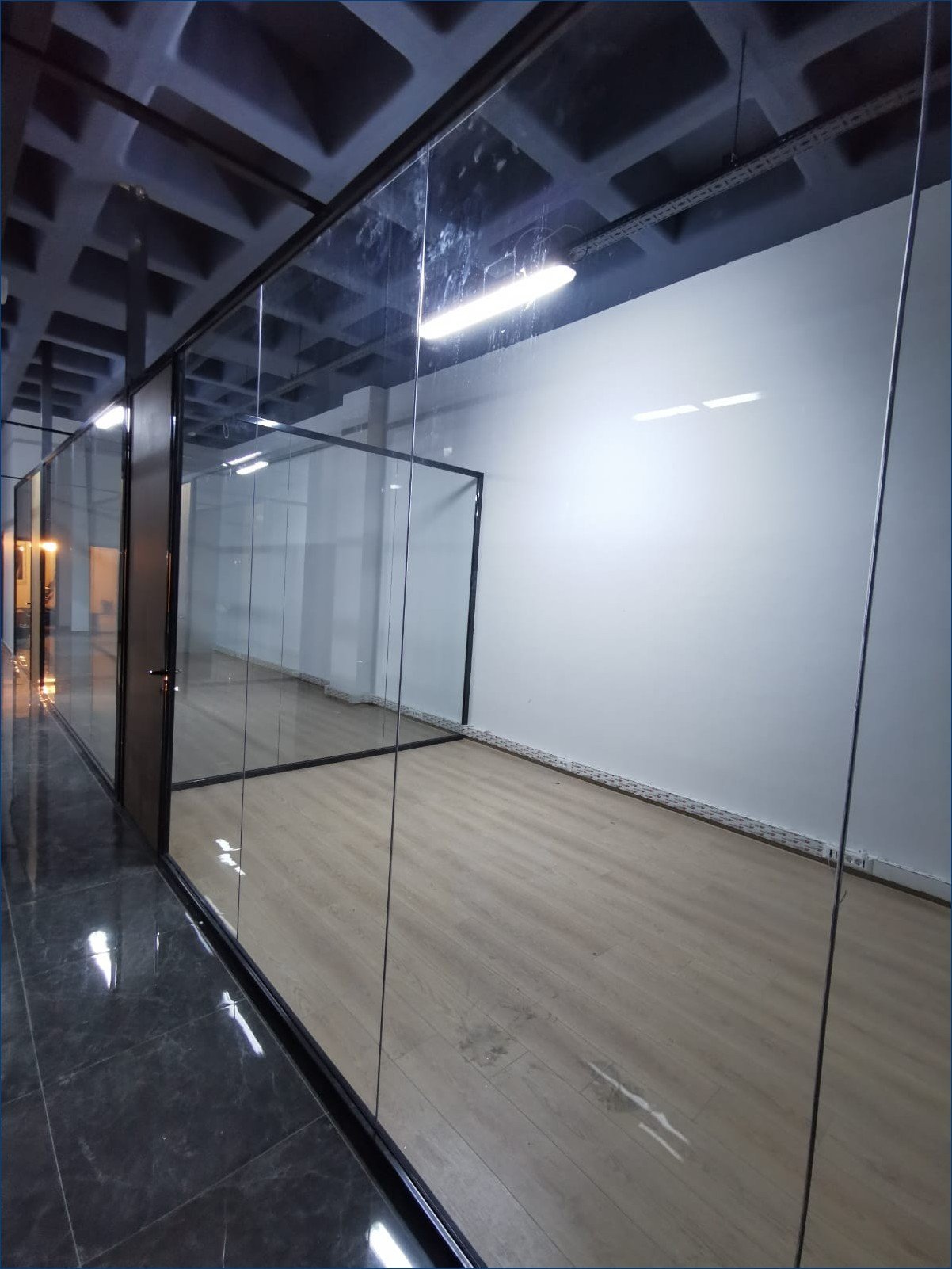 cam ofis bölme sistemi